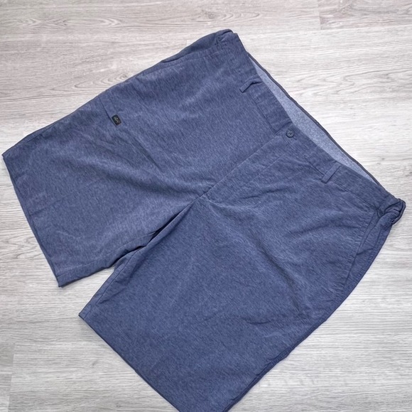Greg Norman Other - Greg Norman Mens Blue Heather Golf Shorts Size 40 Stretch TL111234 Shark Logo